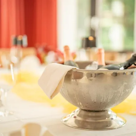 Waldhotel Отель