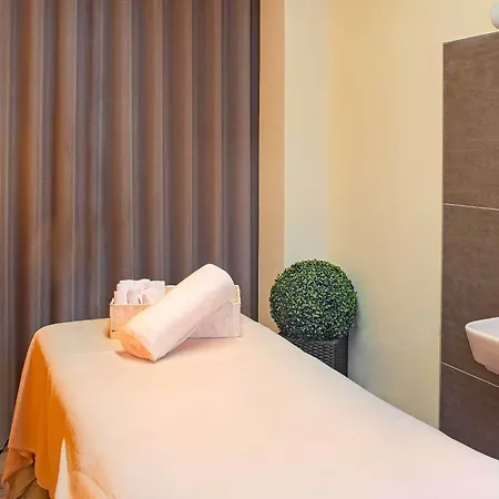 Waldhotel Hotel 3*