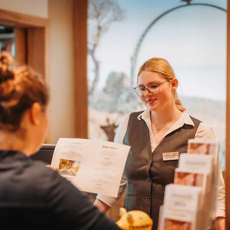 Waldhotel 3*