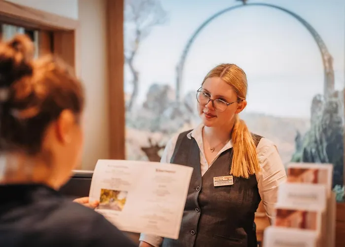 ホテル Waldhotel アイゼンバーグ