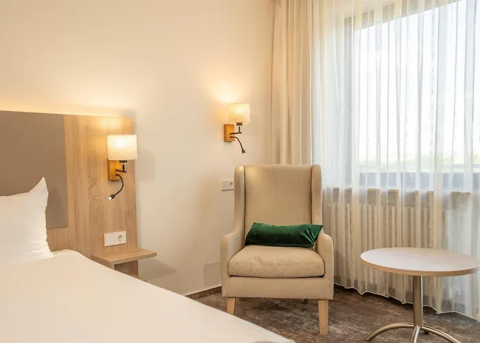 Waldhotel 3* アイゼンバーグ