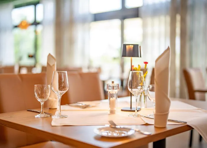 Waldhotel ホテル アイゼンバーグ