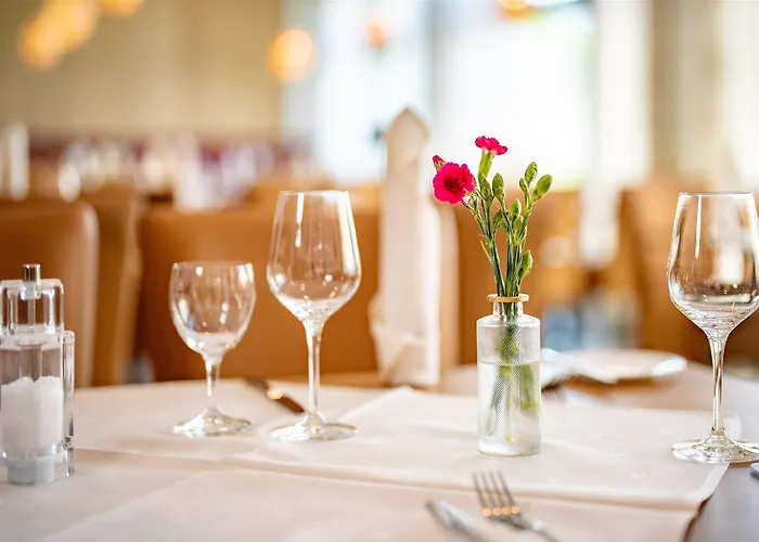 Waldhotel ホテル アイゼンバーグ